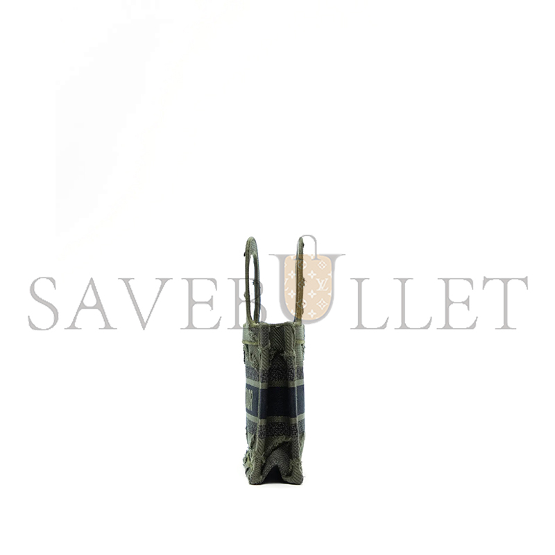 D*or canvas embroidered camouflage mini book tote green  (23*15*5.7cm)